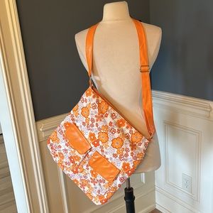 SASHA Handbags NY Large Tote Shoulder Overnight Orange White Floral Purse Womens
